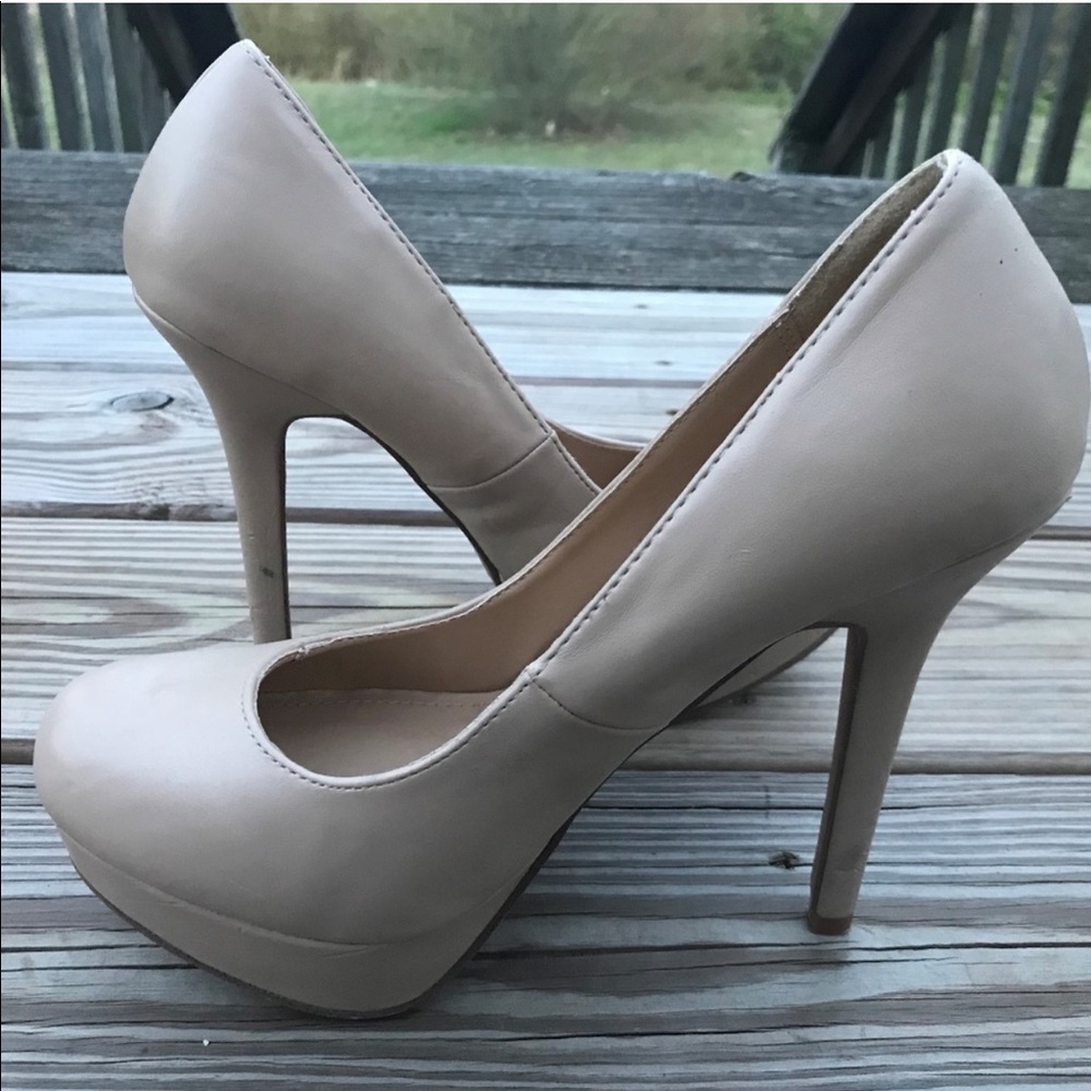 Forever 21 Pumps